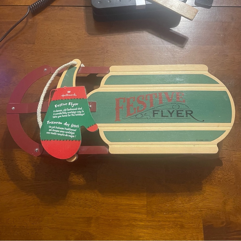 Decorative Festive Flyer Sled